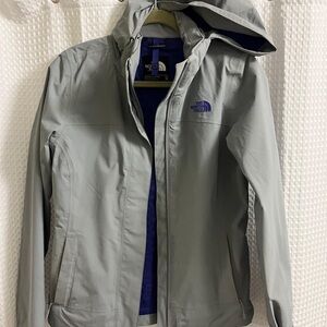 The North Face Women’s XS Light Gray Raincoat with Purple Puffer Jacket